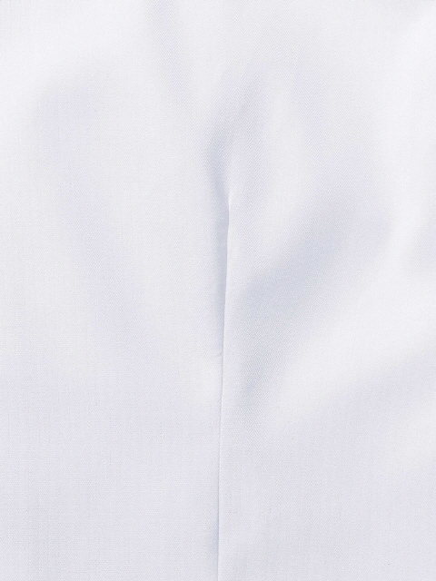 White (Abnäher vorne und hinten) Fotos: RUSSELL-EUROPE®