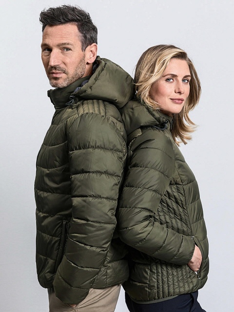 Dark Olive (Herren R440M / Damen R440F) Fotos: RUSSELL-EUROPE®